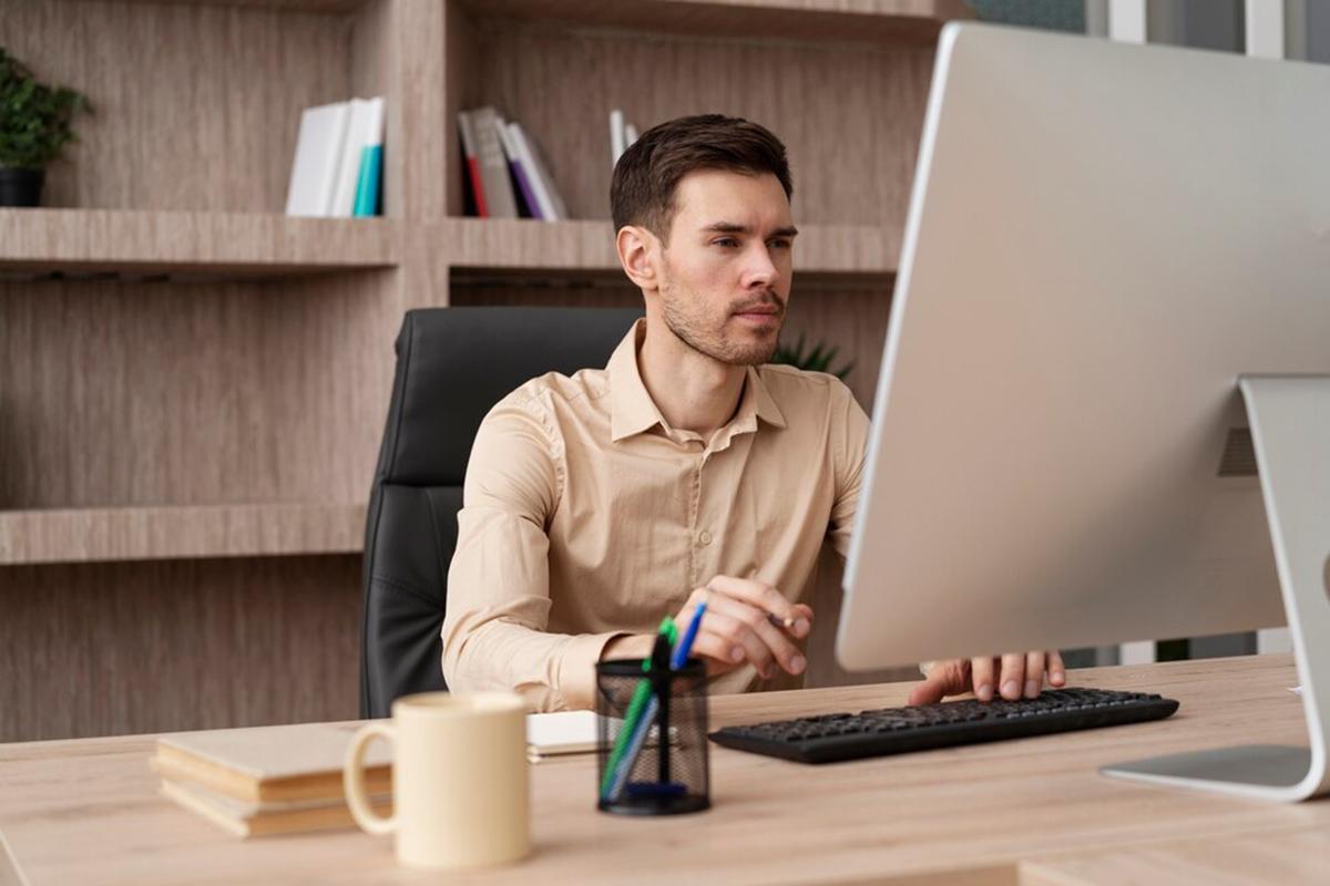 Centralize Project Sources and Core Insights